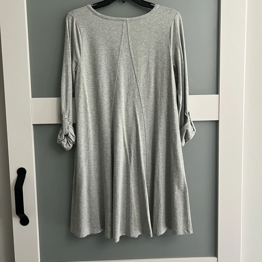 crown & ivy Light Gray Long Sleeve Dress - Picture 3 of 3